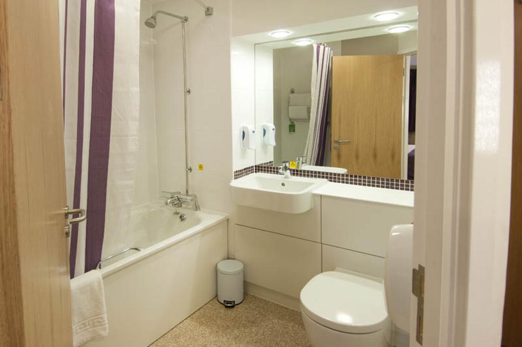 Holiday Inn Newcastle City Buitenkant foto